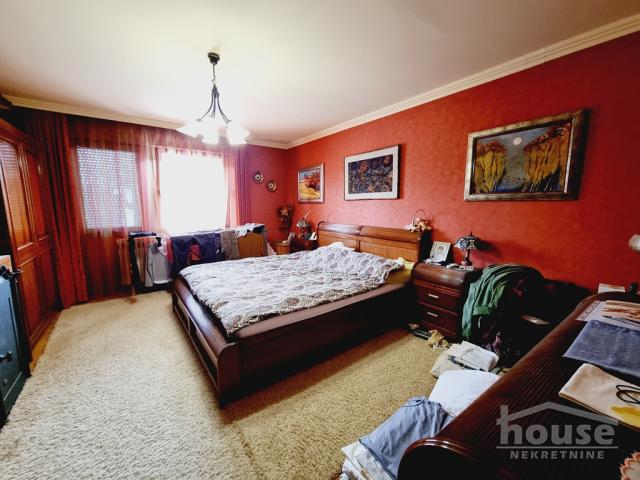 Kuća BAČKA TOPOLA, BAČKA TOPOLA, kv: 440, € 350000, ID: 3046137