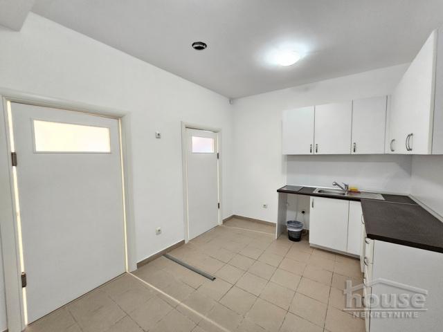 Kuća NOVI SAD, LIPOV GAJ, kv: 970, € 1000000, ID: 3046192