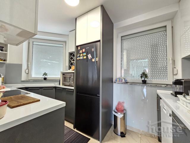 Kuća NOVI SAD, LIPOV GAJ, kv: 970, € 1000000, ID: 3046192