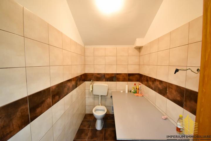 Prodaja, Poslovni prostor, 52m2 , Sesvete