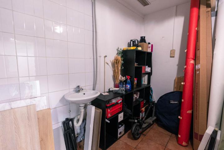 Poslovni prostor: Donji grad, 28, 90 m2; PRODAJA