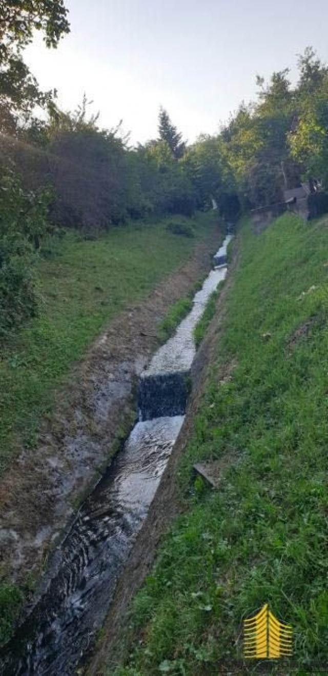 Zemljište s projektom i građevinskom dozvolom (vila u izgradnji)