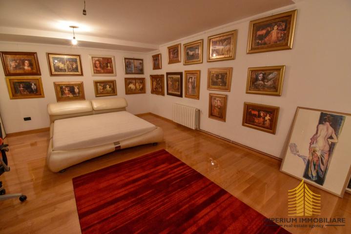 Stan: Zagreb (Maksimir), 220. 00 m2, novogradnja, REBROVAC