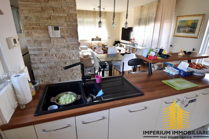 Stan Zagreb, Penthouse (dvoetažni), Laščina - 123m2 (prodaja) 