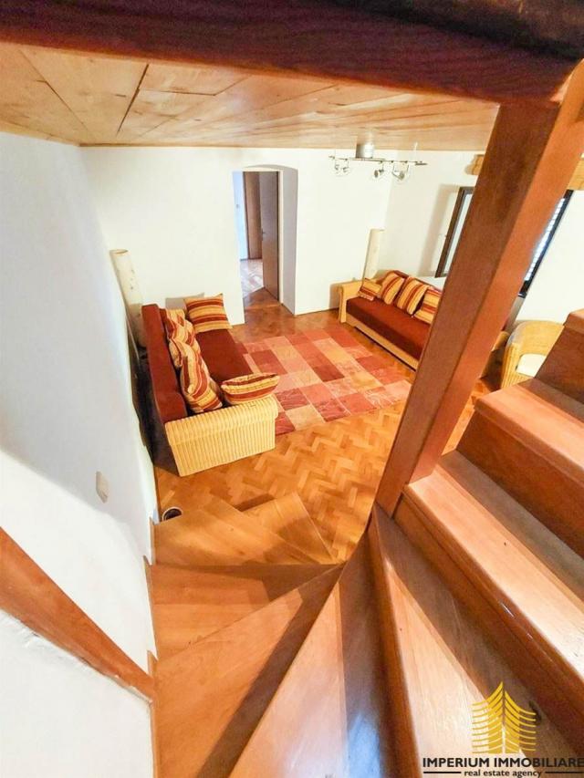 Kuća: Krk - Omišalj, 152. 00 m2 