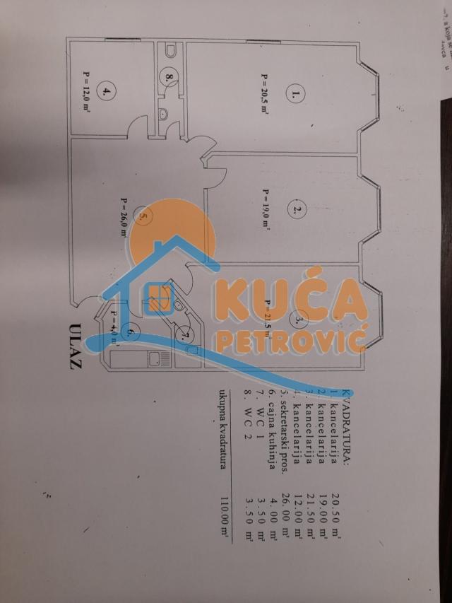 Izdaje se poslovni prostor u Dušanovom bazaru, 110m2, 500e