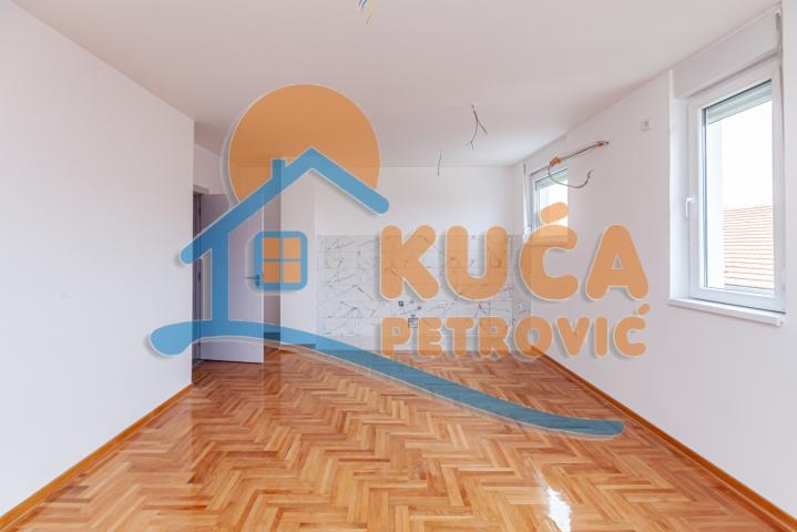 Novogradnja Pantelej, 3. 5, 70 m2, povrat PDV-a