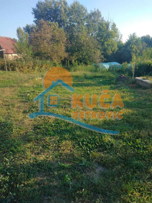 Plac, Popovac, 22a