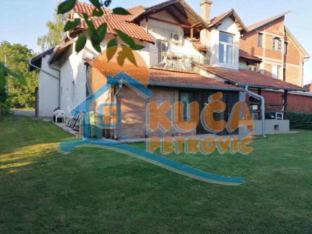 Kuća, Mladenovac