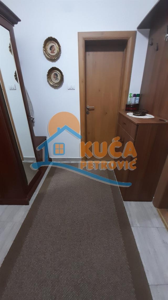 Lepa, nova  kuća  u  Donjoj  Trnavi,  134 m2,  14 ari  placa, sa  nameštajem  i  tehnikom, 