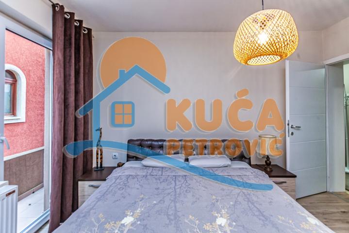 Na prodaju, kuća , Palilula, 290m2, plac 454m2