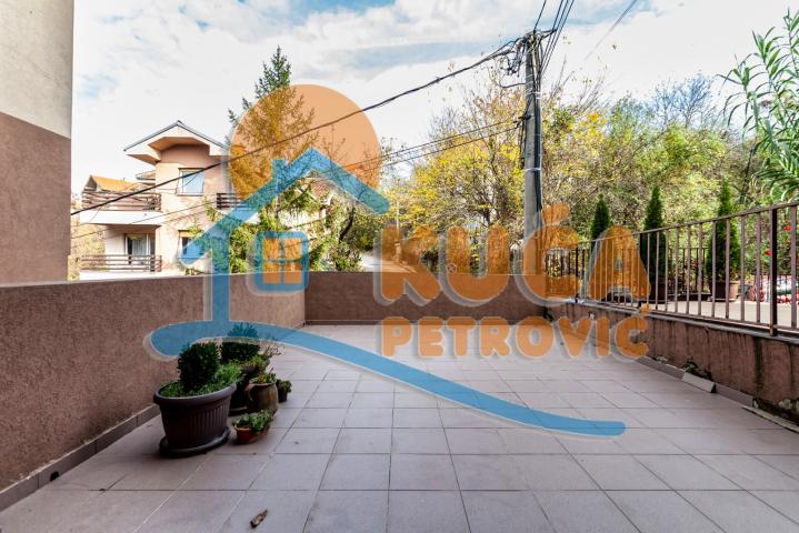 Na prodaju, kuća , Palilula, 290m2, plac 454m2