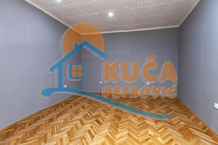 Kuća, Niška Banja, 62m2