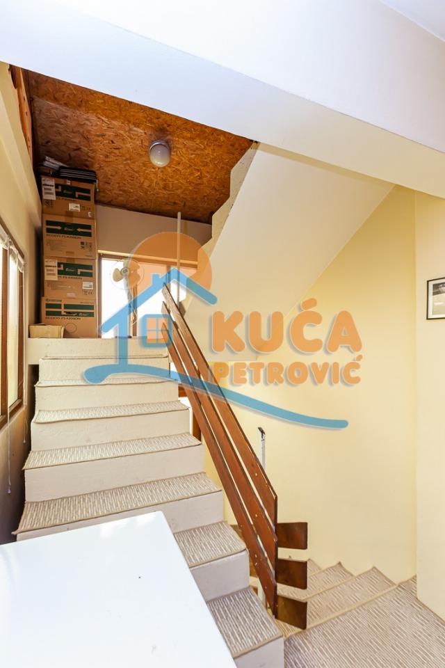 Porodična kuća na Trošarini, 200m2