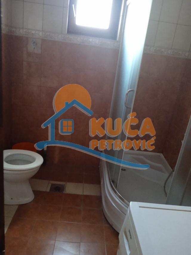 Kuća u Brzom Brodu, 300m2