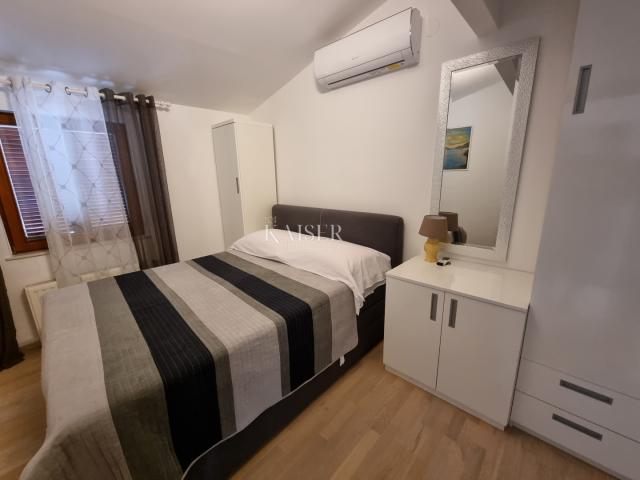 Crikvenica, Selce - kuća sa 5 apartmana 