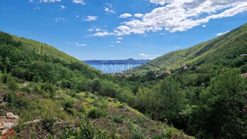 Mošćenička Draga - land with sea view, 1,215 m2