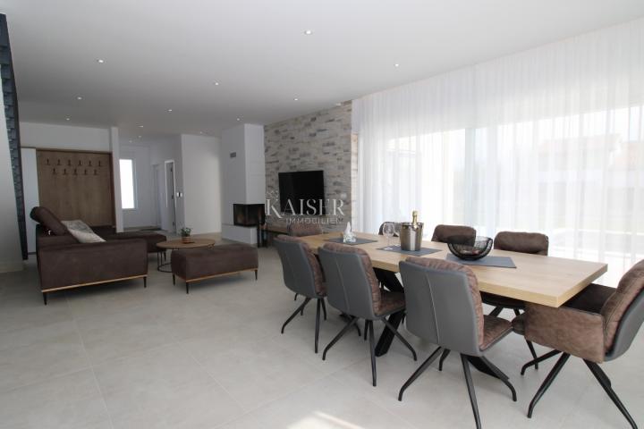 Istria - Poreč, beautiful villa with pool, modern design.