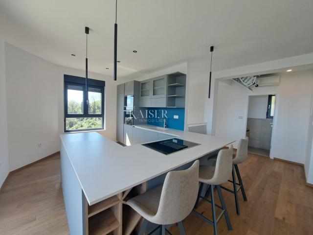 Wohnung Ika, Opatija - Okolica, 136,32m2