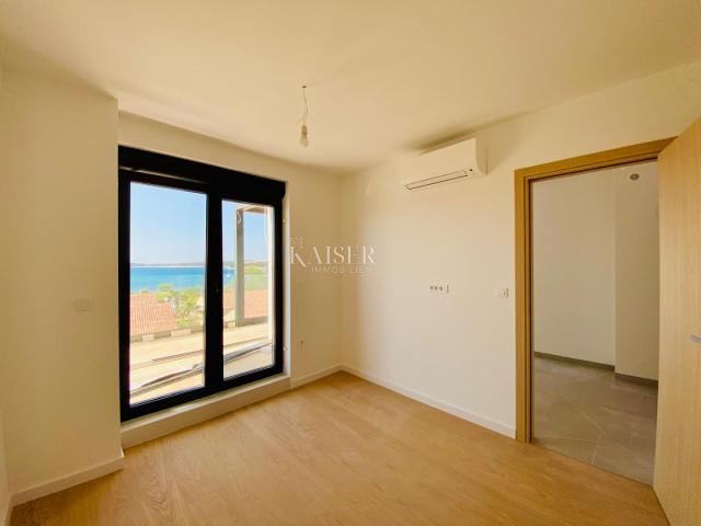 Medulin – 2 bedroom apartment on the 2nd floor, 100 m from the sea (43/8)