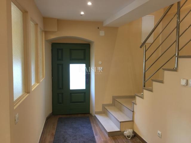 Flat Opatija - Centar, Opatija, 185m2