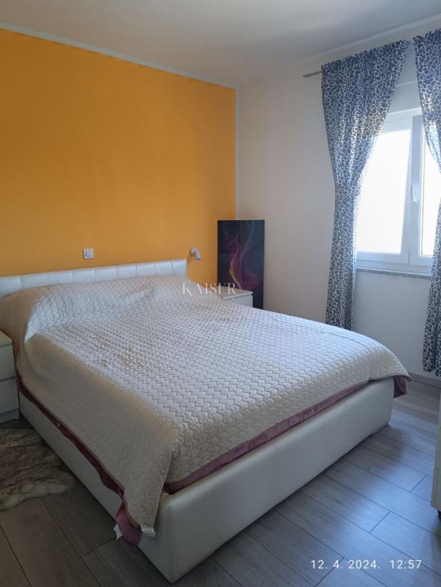 Flat Pobri, Opatija - Okolica, 84m2