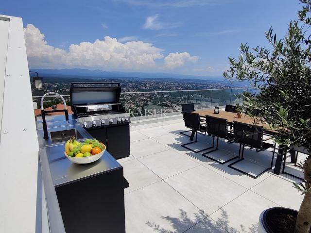 Opatija Riviera, einzigartige Villa mit spektakulärem Meerblick und city skyline Rijeku.