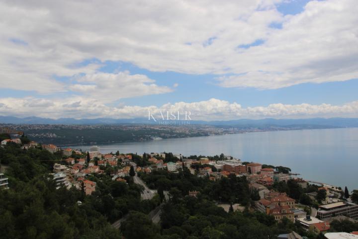 Opatija, penthouse, blizina centra, pogled na Opatiju i Kvarner s vrha krova