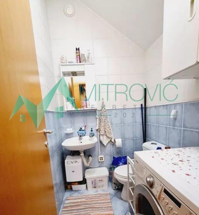 Grbavica, duplex bez kosina, površine 94m2. 