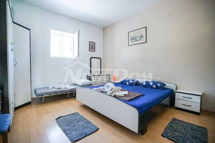 Apartmanska kuća 100m od dvorane Višnjik Zadar