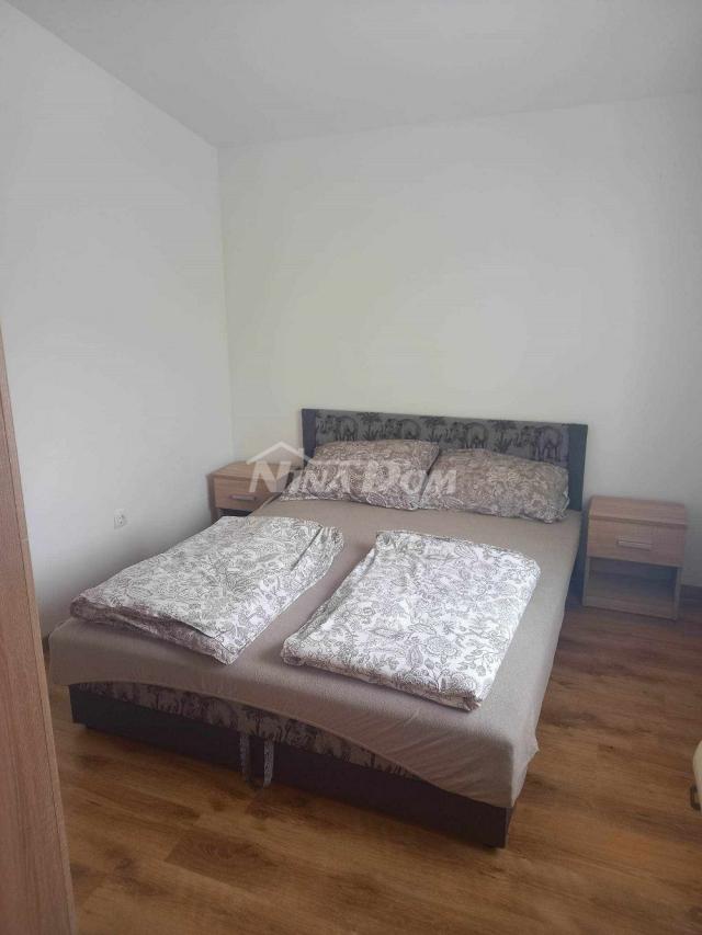 Nekretnina s 4 apartmana