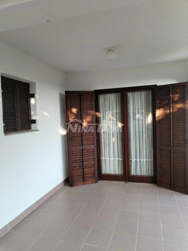 Nekretnina s 4 apartmana