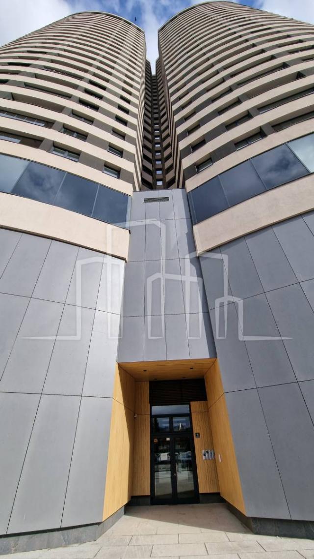 Trosoban stan Sarajevo Tower 91. 99m2 prodaja Novo Sarajevo