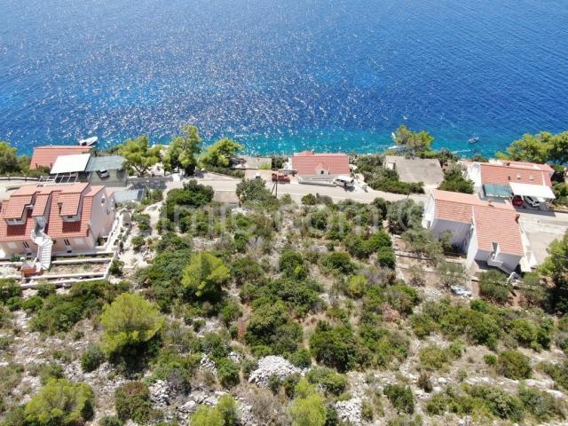 Građevinsko zemljište s projektom u drugom redu do mora, Korčula