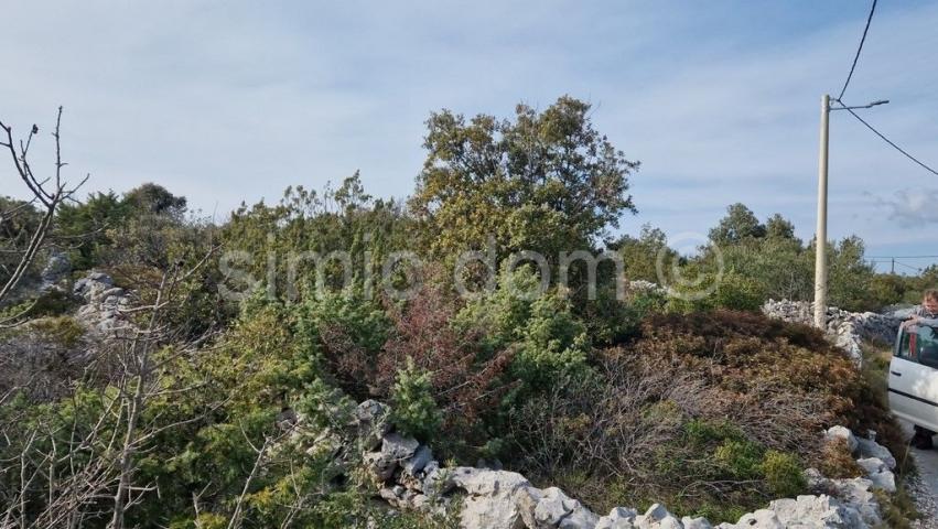 Građevinsko zemljište sa fenomenalnim pogledom na more, Vinišće