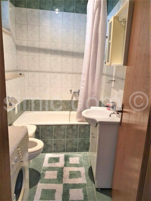 Apartmanska kuća s pogledom, Hvar