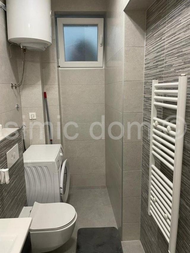 Apartman 300m od mora, Podgora