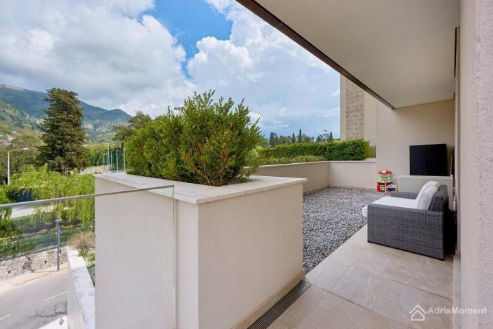 Luksuzan apartman u zgradi Elena, Porto Montenegro