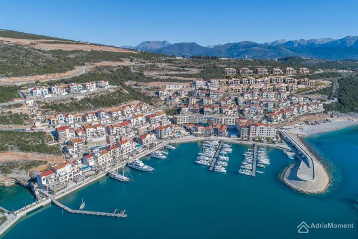 Ponuda za ulaganje u Lustica Bay Marina Village! Rata na 5 godina