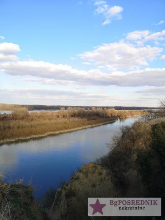 Novi Slankamen, Vinarija Stojanović, Dolina mira, 250m2