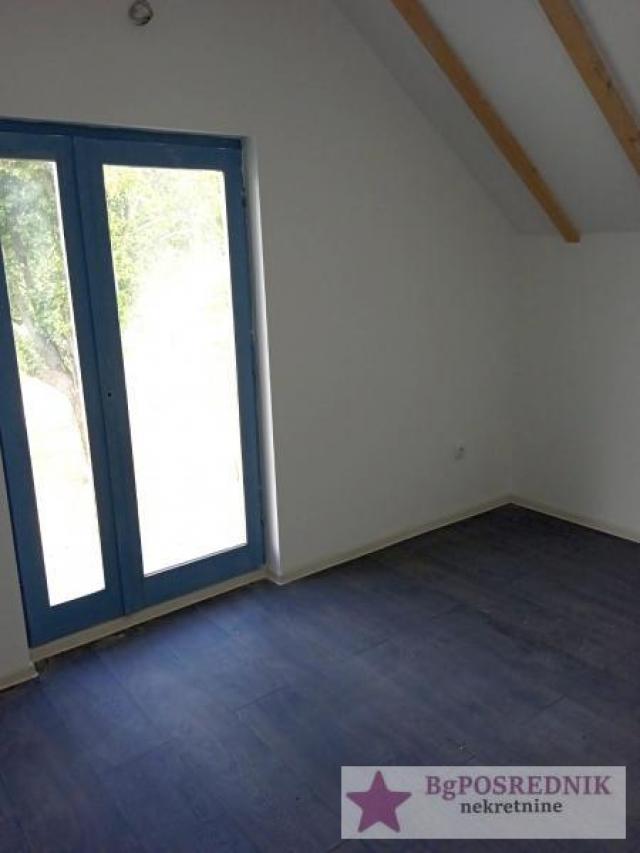 Barajevo, Beljina, Karađorđeva 42 m2+ 54 m2