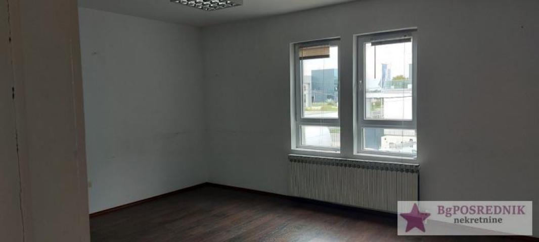 Zemun, Batajnički drum, Majora Zorana Radosavljević 650m2