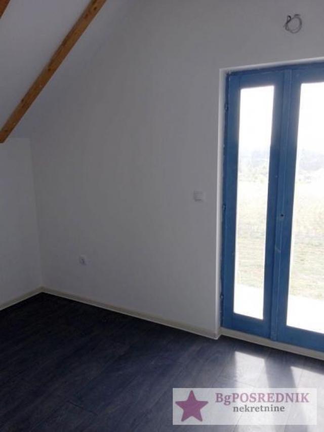 Barajevo, Beljina, Karađorđeva 42 m2+ 54 m2