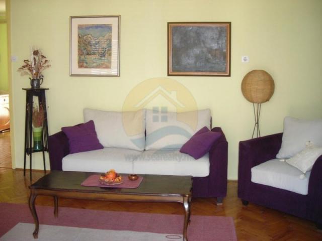 House for sale in Kotor