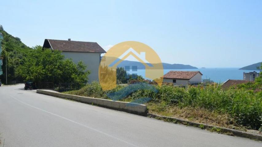 Urbanized plot of land with sea views for sale in Topla, Herceg Novi - Montenegro