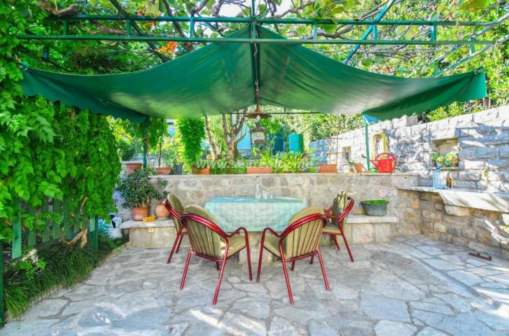 House for sale, Kotor