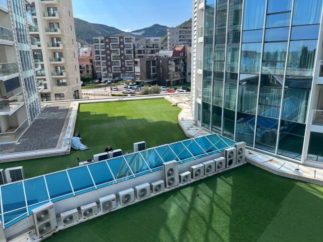 Luxury 1-bedroom apartment in Budva is for rent