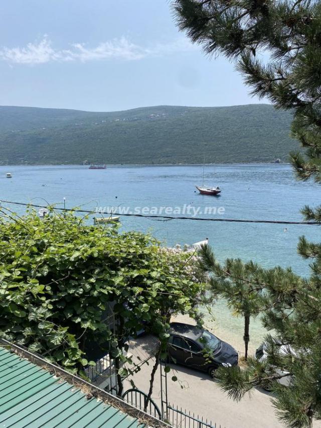 House for Sale in Herceg Novi with sea view