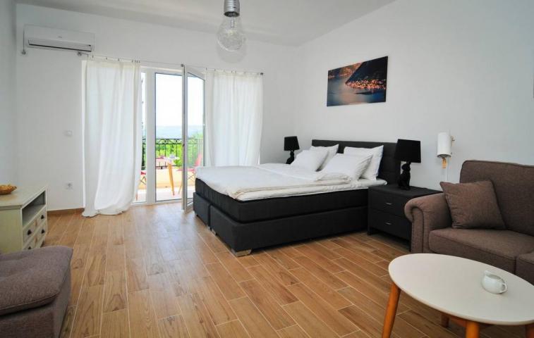 For Rent: Newly Built 2-Bedroom Apartment in Tivat. 