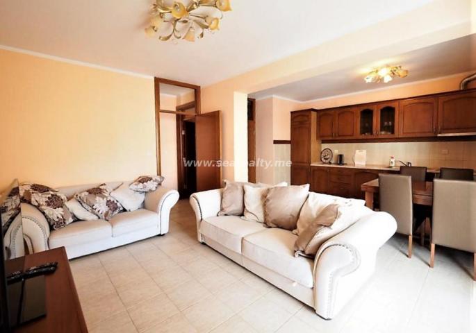 Exclusive apartment 82 m2 for sale in Budva, Podkoshlun